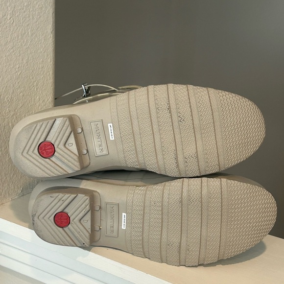 Hunter Original Nebula Wellingtons Pale Gold Rain Boot Snow- Size 11 - Picture 9 of 11